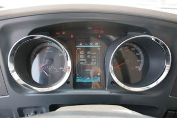 йHOWO ͳ˧ 130 4.15׵ŲդʽῨ()(ZZ5047CCYG3315F143B)ͼƬ