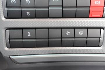 ʱ������ �캽ES7 220���� 4X2 6.8�������ػ���(����)(BJ1184VKPFN-01)ͼƬ