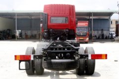 东风商用车 天龙KL重卡 舒适版 300马力 6X2 9.6米厢式载货车(高顶)