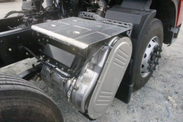 �������ó� ����KL�ؿ� ���ʰ� 300���� 6X2 9.6����ʽ�ػ���(�߶�)ͼƬ