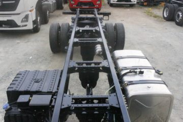 �������ó� ����KL�ؿ� ���ʰ� 300���� 6X2 9.6����ʽ�ػ���(�߶�)ͼƬ