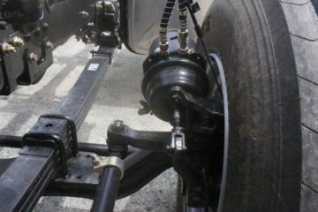 �������ó� ����KL�ؿ� ���ʰ� 300���� 6X2 9.6����ʽ�ػ���(�߶�)ͼƬ