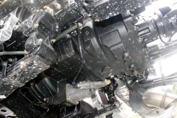 �������ó� ����KL�ؿ� ���ʰ� 300���� 6X2 9.6����ʽ�ػ���(�߶�)ͼƬ