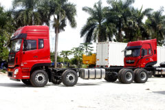 东风商用车 天龙VL重卡 350马力 8X4 9.6米仓栅式载货车(高顶)