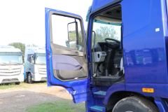 福田 欧曼GTL 6系重卡 290马力 6X2 9.53米栏板载货车(国六)(BJ1259Y6HPS-01)