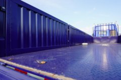 福田 欧曼GTL 6系重卡 290马力 6X2 9.53米栏板载货车(国六)(BJ1259Y6HPS-01)