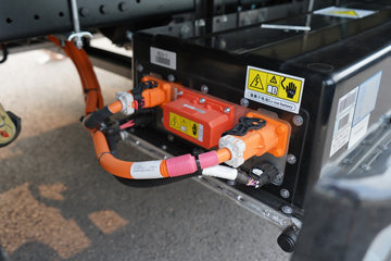 �й�����HOWO ���� 4.5T 4.15�׵��Ŵ��綯��ʽ�Ῠ81.14kWhͼƬ