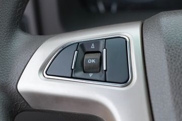 �ִ����ó� ��ͼ200 88���� 4X2 3.7�׵�����ʽ�ῨͼƬ