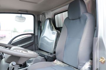 �ִ����ó� ��ͼ200 88���� 4X2 3.7�׵�����ʽ�ῨͼƬ