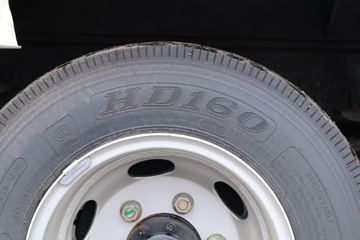 �ִ����ó� ��ͼ200 88���� 4X2 3.7�׵�����ʽ�ῨͼƬ