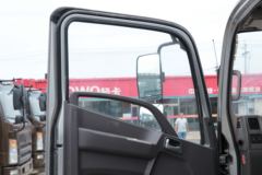 现代商用车 泓图500 170马力 4.165米单排厢式轻卡(CHM5044XXYQDA33V) 现代商用车 泓图500 170马力 4.165米单排厢式轻卡(CHM5044XXYQDA33V)