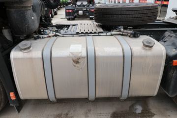 �й����� HOWO TH7�ؿ� 460���� 6X4 AMT�Զ���ǣ����(����)(Ϋ��)(ZZ4257V324HF1B)ͼƬ