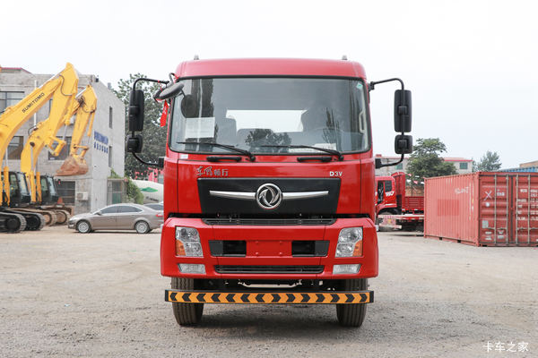 东风新疆 畅行D3V 220马力 4X2 6.8米仓栅式载货车(国六)(后桥8T)(DFV5183CCYGP6D)