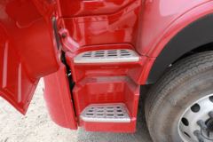 东风新疆 畅行D7V 400马力 8X4 9.6米仓栅式载货车(高顶)(国六)(DFV5317CCYGP6D1)