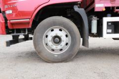 东风新疆 畅行D3V 220马力 4X2 6.7米栏板载货车(平顶)(8T后桥)