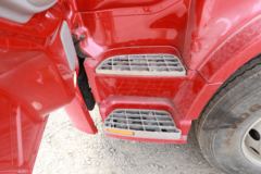 东风新疆 畅行D3V 260马力 4X2 6.7米仓栅式载货车(高顶)(法士特9挡)(国六)(DFV5183CCYGP6D2)