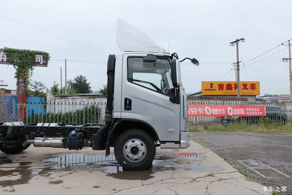 厂家直营店,现车到店,车型颜色齐全,欢迎广大车友莅临选购!