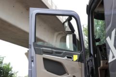 中国重汽 HOWO Max重卡 510马力 6X4牵引车(国六)(灰色)(ZZ4257V344KF1) 中国重汽 HOWO Max重卡 510马力 6X4牵引车(国六)(灰色)(ZZ4257V344KF1)