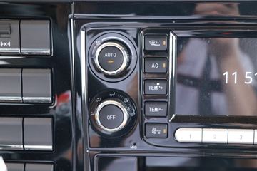 �����ؿ� ����M3000S �������� 350���� 6X2 7.9�ײ�դʽ�ػ���(����)(SX5259CCYMB549F1)ͼƬ