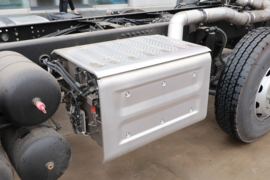 德龙M3000S&nbsp;载货车底盘                                                图片