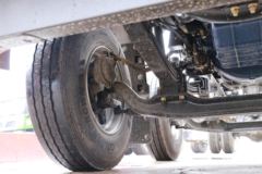 陕汽重卡 德龙M3000S 轻量化版 350马力 6X2 7.9米仓栅式载货车(国六)(SX5259CCYMB549F1)