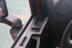 三一集团 460马力 8X4 9.5米仓栅式载货车(HQC5310CCY5Q1S13F)