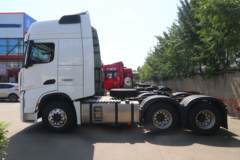 陕汽重卡 德龙X6000 490马力 6X4 牵引车(SX4259GD4Q1) 陕汽重卡 德龙X6000 490马力 6X4 牵引车(SX4259GD4Q1)