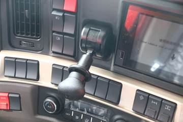 �������� ����H7�ؿ� 600���� 6X4 AMT�Զ���ǣ����(����)ͼƬ