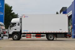 福田 欧航R系 220马力 4X2 6.6米冷藏车(国六)(高顶)(BJ5186XLC-8M)