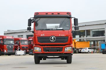 陕汽重卡 德龙L3000 270马力 4X2 6.8米仓栅式载货车(国六)(SX5189CCYLA501F2)