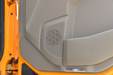 �����ؿ� ����M3000S �ǽ���׼�� 400���� 8X4 6.8����ж��(����)ͼƬ