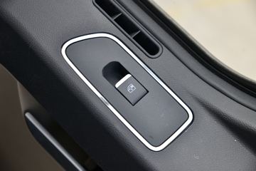 �����ؿ� ����M3000S �ǽ���׼�� 400���� 8X4 6.8����ж��(����)ͼƬ