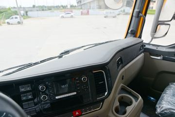 �����ؿ� ����M3000S �ǽ���׼�� 400���� 8X4 6.8����ж��(����)ͼƬ