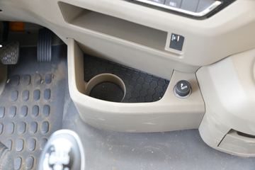 �����ؿ� ����M3000S �ǽ���׼�� 400���� 8X4 6.8����ж��(����)ͼƬ