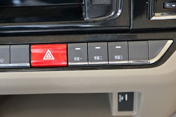 �����ؿ� ����M3000S �ǽ���׼�� 400���� 8X4 6.8����ж��(����)ͼƬ