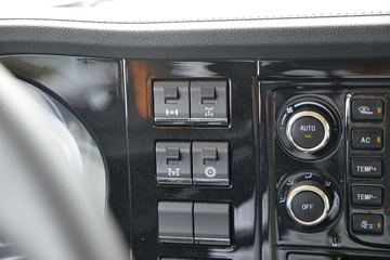 �����ؿ� ����M3000S �ǽ���׼�� 400���� 8X4 6.8����ж��(����)ͼƬ