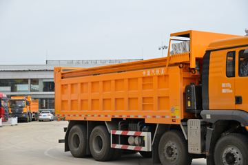 �����ؿ� ����M3000S �ǽ���׼�� 400���� 8X4 6.8����ж��(����)ͼƬ