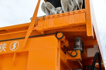 �����ؿ� ����M3000S �ǽ���׼�� 400���� 8X4 6.8����ж��(����)ͼƬ