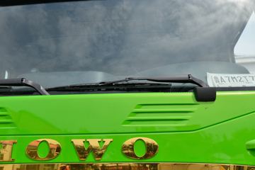 �й����� HOWO TX�ؿ� 440���� 8X4 6.5����ж��(����)(ZZ3317V326GF1)ͼƬ