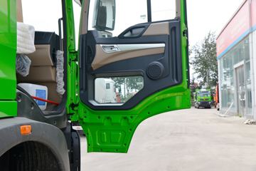 �й����� HOWO TX�ؿ� 440���� 8X4 6.5����ж��(����)(ZZ3317V326GF1)ͼƬ