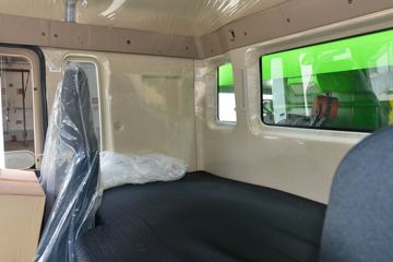 �й����� HOWO TX�ؿ� 440���� 8X4 6.5����ж��(����)(ZZ3317V326GF1)ͼƬ