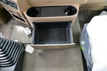 �й����� HOWO TX�ؿ� 440���� 8X4 6.5����ж��(����)(ZZ3317V326GF1)ͼƬ