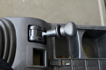 �й����� HOWO TX�ؿ� 440���� 8X4 6.5����ж��(����)(ZZ3317V326GF1)ͼƬ