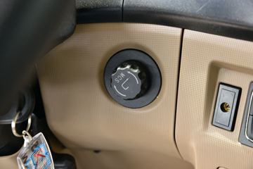 �й����� HOWO TX�ؿ� 440���� 8X4 6.5����ж��(����)(ZZ3317V326GF1)ͼƬ