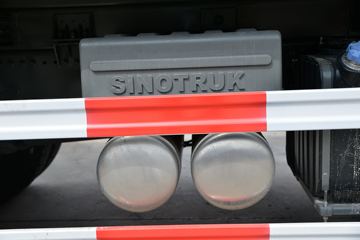 �й����� HOWO TX�ؿ� 440���� 8X4 6.5����ж��(����)(ZZ3317V326GF1)ͼƬ