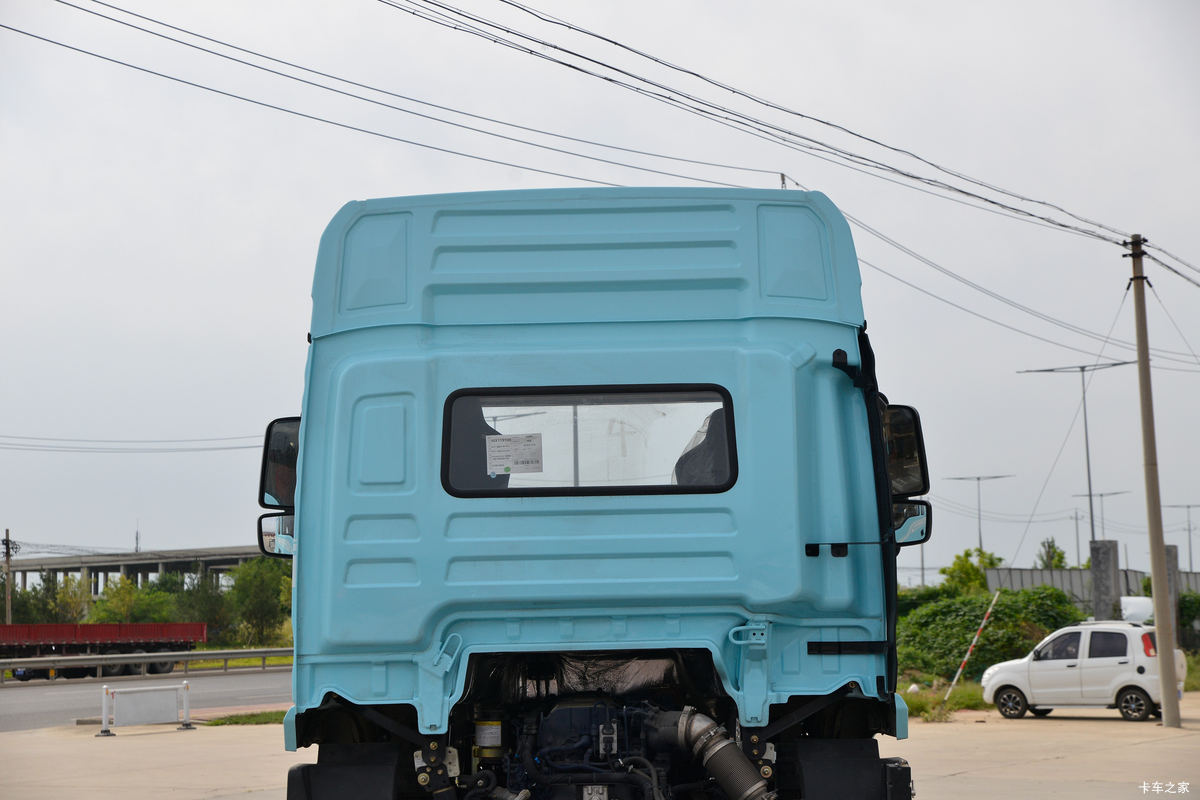 ؿ L5000 콢 245 4X2 6.8ػ()(ɫ)(SX1189LA501F2)                                                