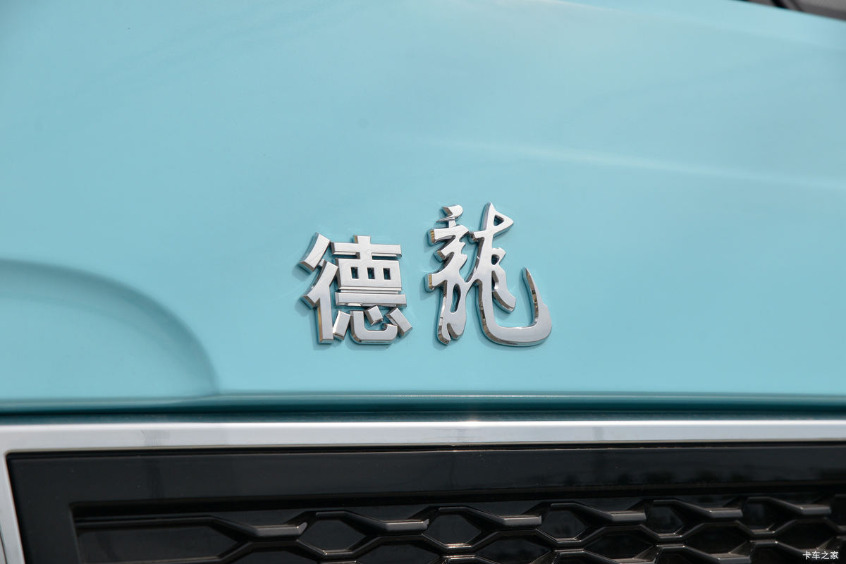 ؿ L5000 콢 245 4X2 6.8ػ()(ɫ)(SX1189LA501F2)                                                