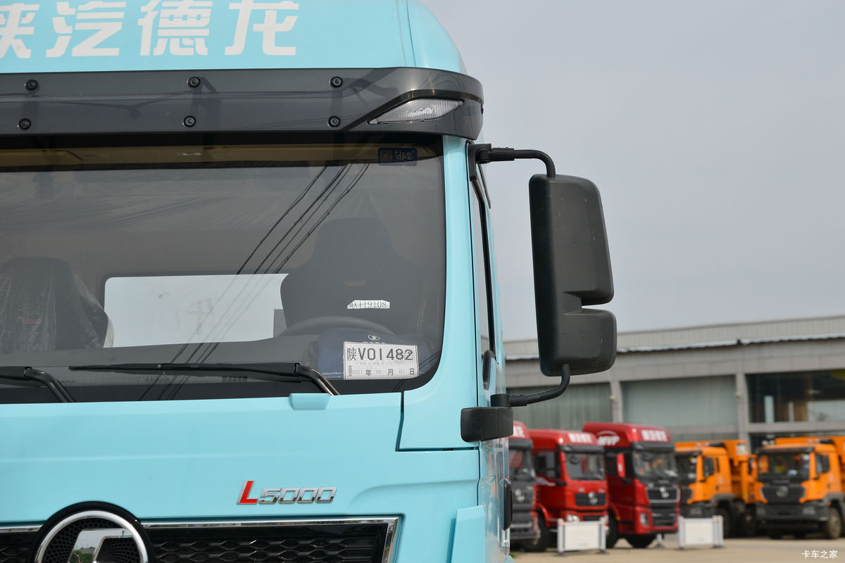 ؿ L5000 콢 245 4X2 6.8ػ()(ɫ)(SX1189LA501F2)                                                