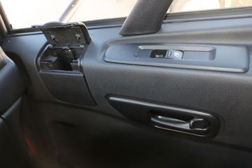 �������ó� ����VL�ؿ� 350���� 4X2ǣ����(����)ͼƬ