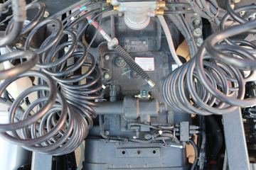 �������ó� ����VL�ؿ� 350���� 4X2ǣ����(����)ͼƬ